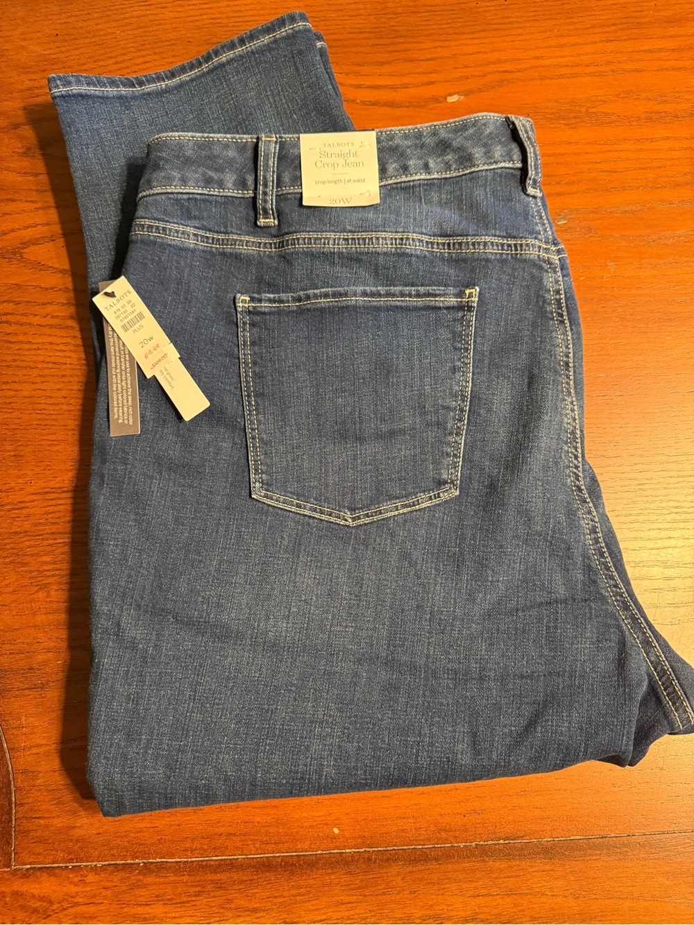 Talbots Women’s Straight Crop Jeans in Denim Blue. Size 20W.
